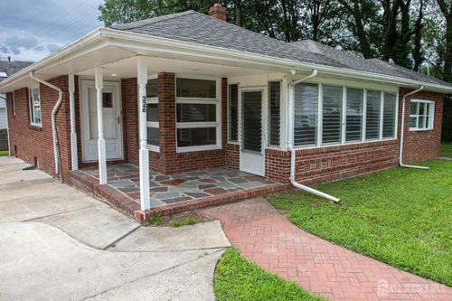 326 Walnut St, South Amboy, NJ, 08879-1235 | Card Image