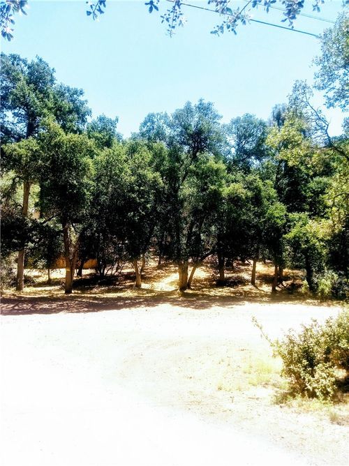 5947 Armijo Ave, Clearlake, CA, 95422 | Card Image