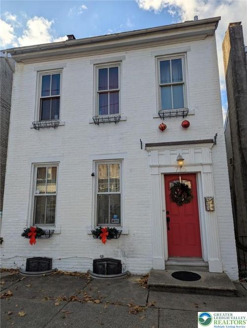 715 High St, BETHLEHEM, PA, 18018-4019 | Card Image
