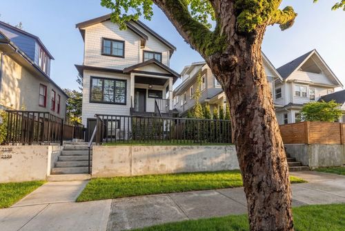 2136 Venables St, Vancouver, BC, V5L2J4 | Card Image