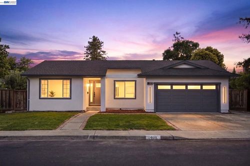 1829 Elkwood Dr, Concord, CA, 94519-1142 | Card Image