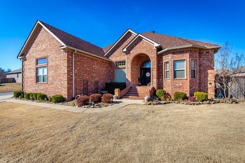 1590 Marquee Circle, Cabot, AR, 72023 | Card Image