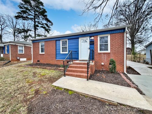 325 Oregon St, Charlotte, NC, 28208-3154 | Card Image