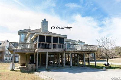 135 Ships Watch Drive, Home with 4 bedrooms, 4 bathrooms and null parking in Duck NC | Image 1