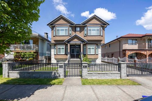 2143 E 35th Ave, Vancouver, BC, V5P1B8 | Card Image
