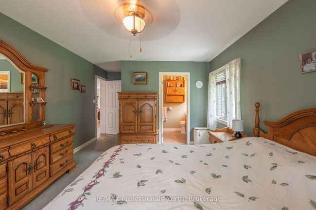 1075 Comak Cres, House other with 4 bedrooms, 4 bathrooms and 6 parking in Algonquin Highlands ON | Image 15