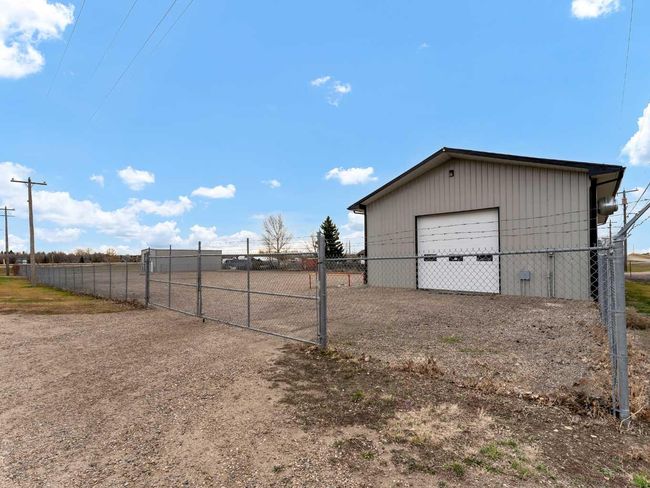 1006 2 Avenue, Home with 0 bedrooms, 0 bathrooms and null parking in Dunmore AB | Image 30