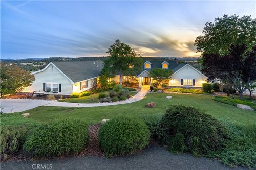 1885 Cumbre Rd, Paso Robles, CA, 93446-4929 | Card Image