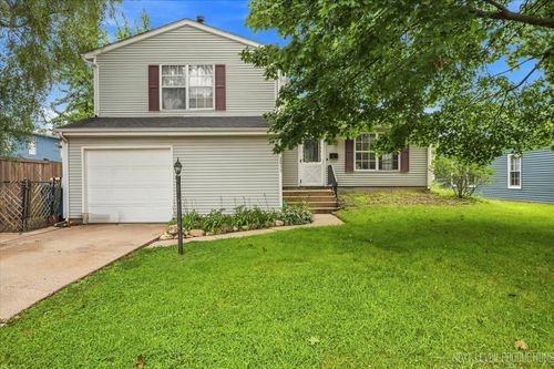 1845 Birch Ln, Aurora, IL, 60506-1210 | Card Image