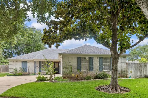 3523 Hidden Creek Drive, Sugar Land, TX, 77479 | Card Image