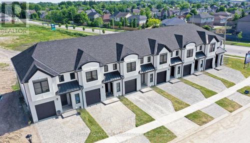 33 Purple Beech Street, Thames Centre (Thorndale), ON, N0M2P0 | Card Image