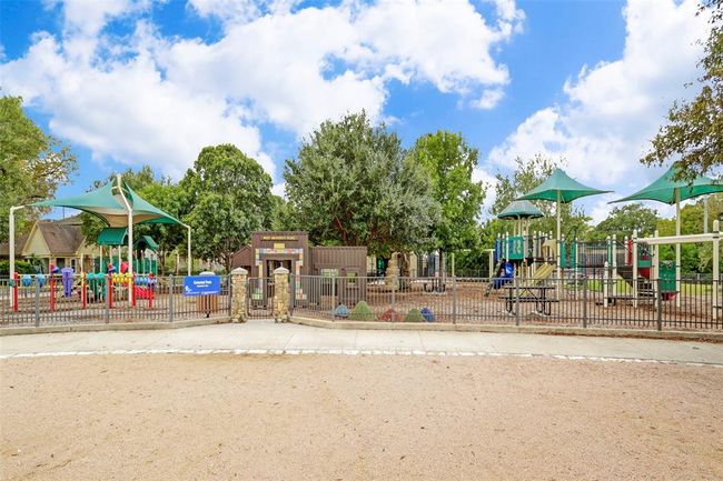 4116 Bissonnet St, House other with 0 bedrooms, 0 bathrooms and null parking in West University Place TX | Image 4