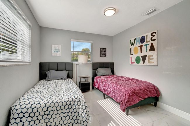 710 Se 3 Rd Ave, House other with 3 bedrooms, 2 bathrooms and null parking in Delray Beach FL | Image 19