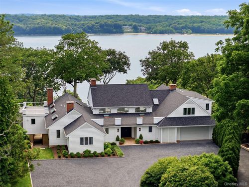 86 White Hill Rd, Cold Spring Harbor, NY, 11724-1107 | Card Image