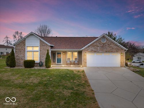 745 Sable Ridge Dr, Greenwood, IN, 46142-9765 | Card Image