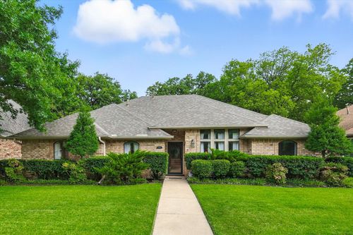 3047 Creekbend Cir, Grapevine, TX, 76051-6311 | Card Image
