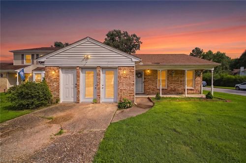 2016 Inverrary Ct, Virginia Beach, VA, 23456-4955 | Card Image