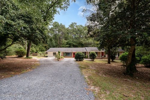 101 Boyd Ln, Southern Pines, NC, 28387-7203 | Card Image