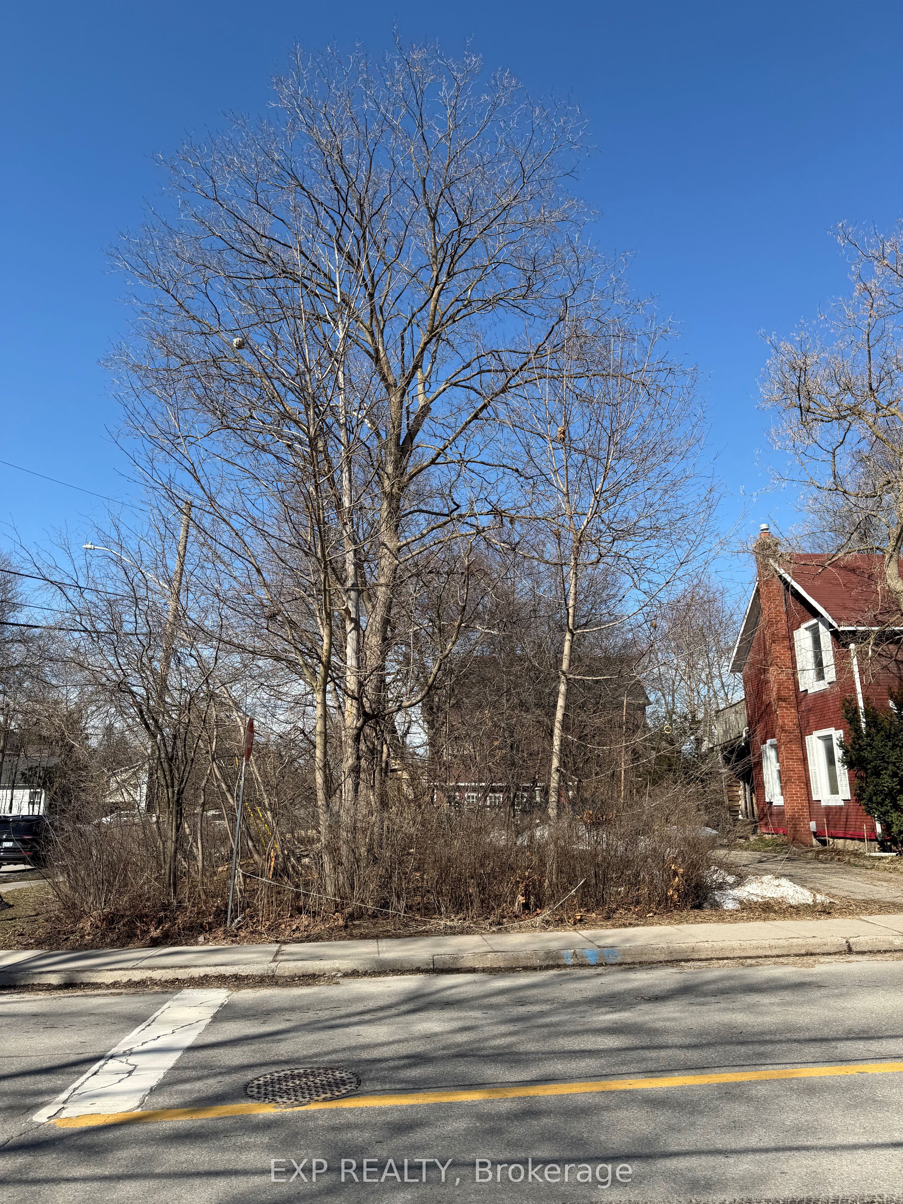 Residential in Richmond Hill