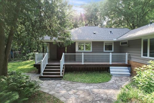 5169 Hodgson Rd, Shoreview, MN, 55126-1230 | Card Image