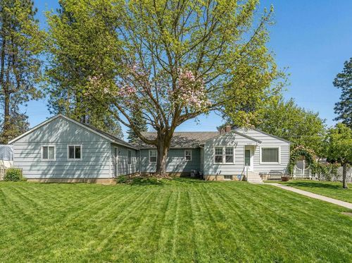 3407 E 35th Ave, Spokane, WA, 99223-4130 | Card Image