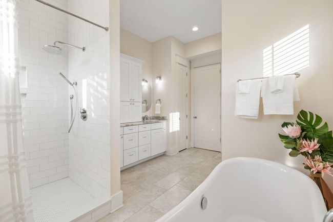 Primary Bath | Image 33
