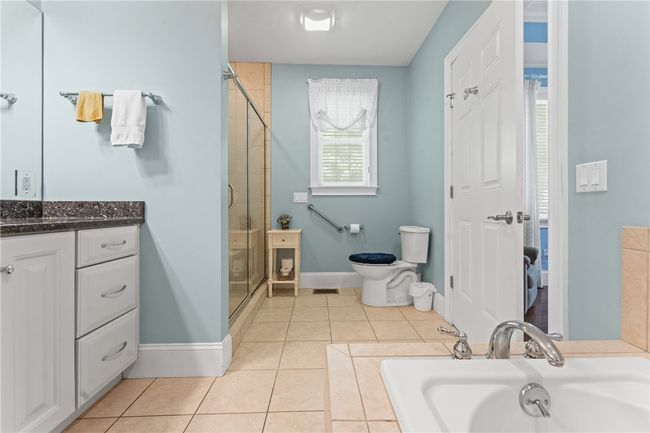 11 Newbury Dr, Condo with 2 bedrooms, 4 bathrooms and 6 parking in Westerly RI | Image 33
