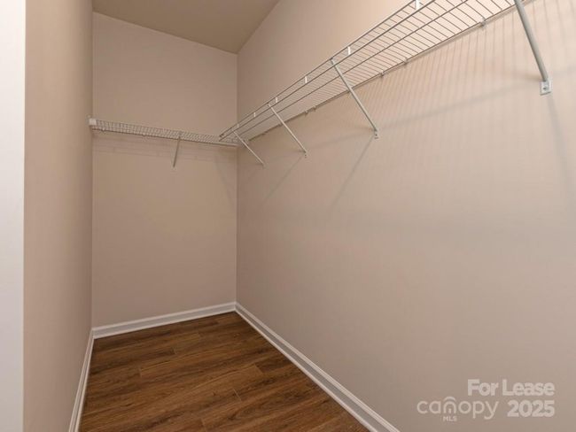 Master Closet | Image 10
