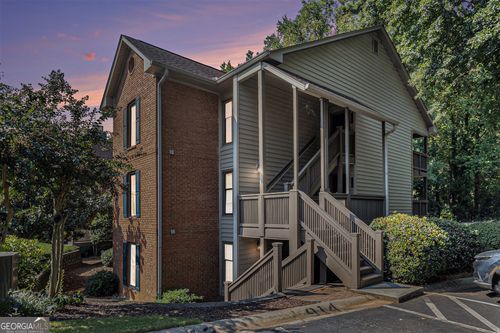 915 Garden Ct, Sandy Springs, GA, 30328-4570 | Card Image