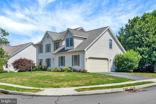 1153 Fleming Dr, MECHANICSBURG, PA, 17055-9309 | Card Image