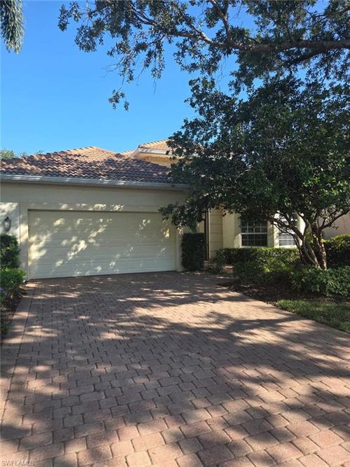 6719 Crowned Eagle Ln, NAPLES, FL, 34113-2682 | Card Image