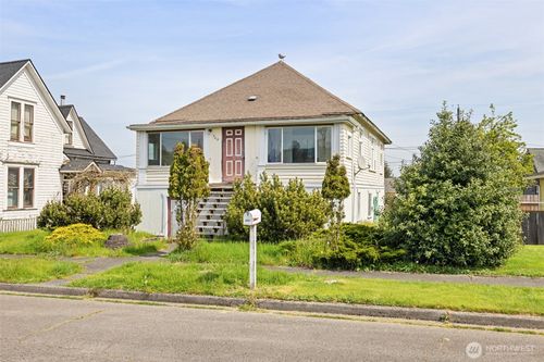509 W 7th St, Port Angeles, WA, 98362-5807 | Card Image