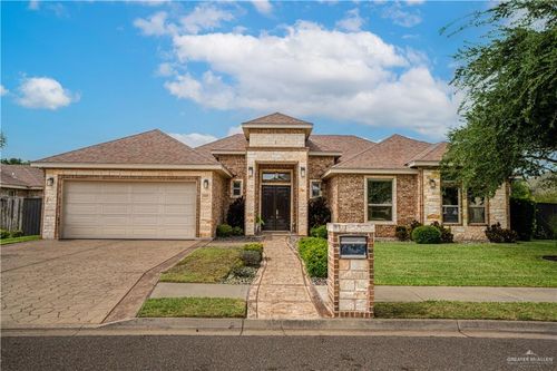 2425 Pebble Street, Mission, TX, 78572 | Card Image