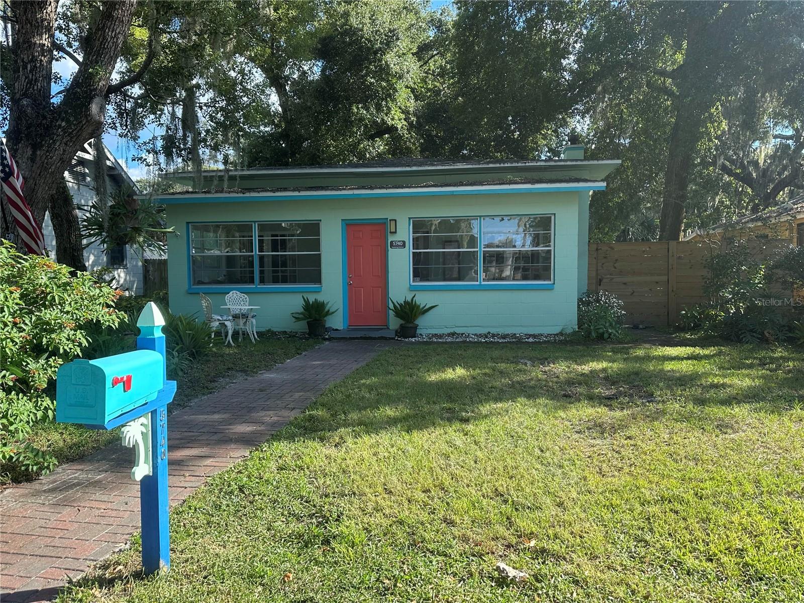Montana Ave, New Port Richey, FL 34652