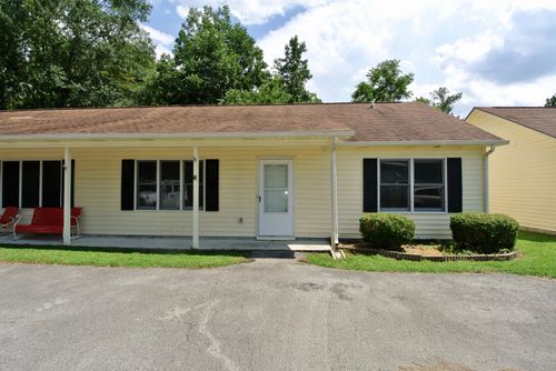 d-1212 Highland Ave, New Bern, NC, 28562-5832 | Card Image