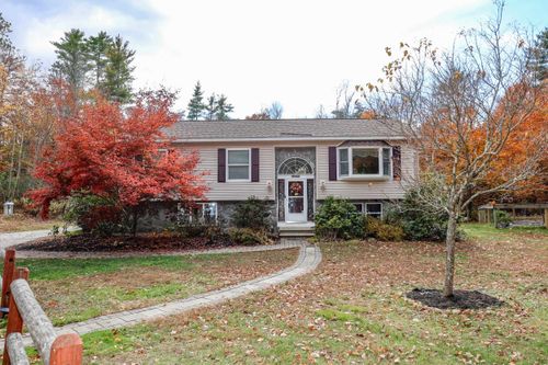 199 Raymond Rd, Deerfield, NH, 03037-1506 | Card Image
