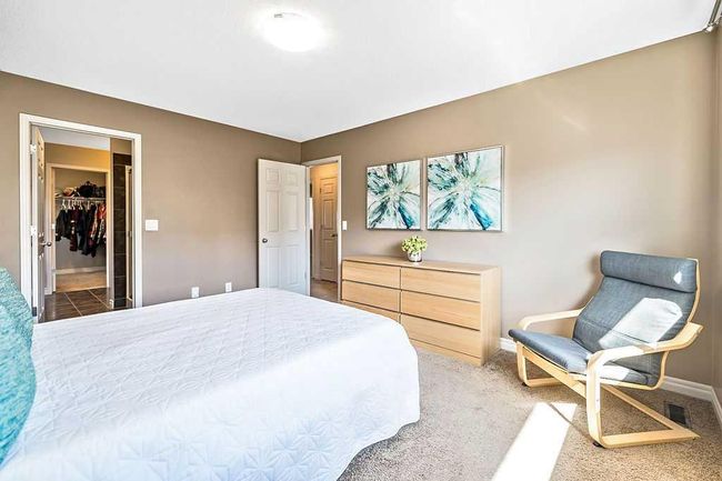419 Cimarron Blvd, House other with 3 bedrooms, 3 bathrooms and 4 parking in Okotoks AB | Image 32
