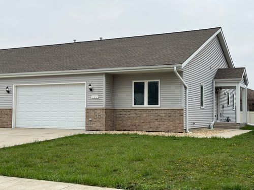 922 W Bergera Rd, Braidwood, IL, 60408-1658 | Card Image