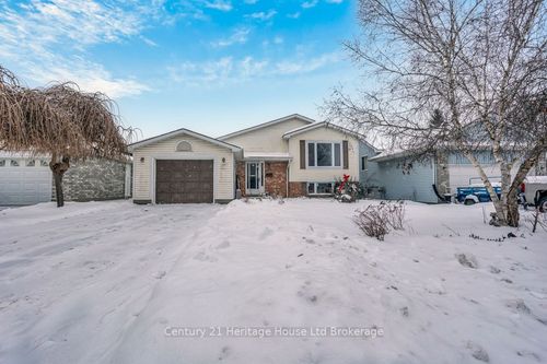 17 Beckett Blvd, Tillsonburg, ON, N4G5N1 | Card Image