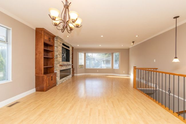 22759 Kendrick Lane, House other with 4 bedrooms, 3 bathrooms and 5 parking in Maple Ridge BC | Image 6