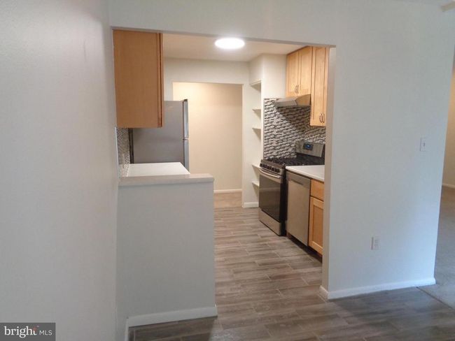APT-104 - 1954 Kennedy Dr, Condo with 2 bedrooms, 1 bathrooms and null parking in MCLEAN VA | Image 9
