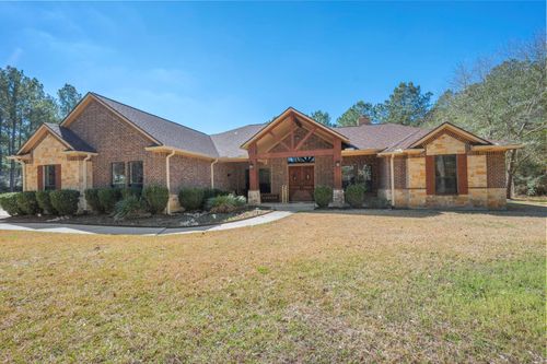 10102 Amelia Dr, Anderson, TX, 77830-5664 | Card Image