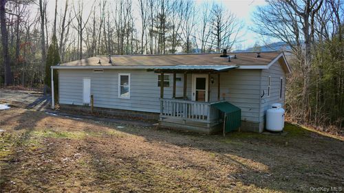 30 Spruce Ln, Saugerties, NY, 12477-4086 | Card Image