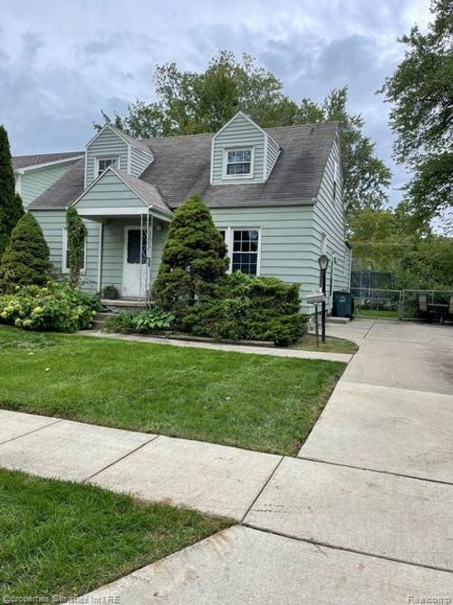 1954 Webster St, Birmingham, MI, 48009-7813 | Card Image