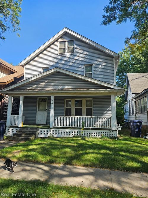 33 Forest St, River Rouge, MI, 48218-1510 | Card Image