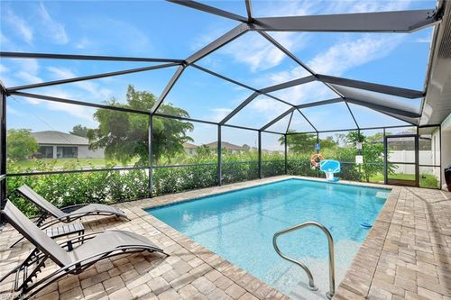 606 Se 4th St, Cape Coral, FL, 33990-0901 | Card Image