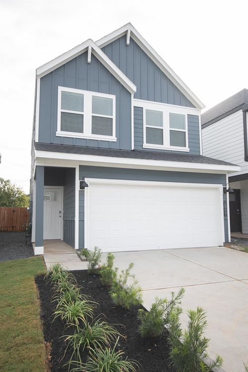 10217 Berkeley Springs Trl, Houston, TX, 77051-5619 | Card Image