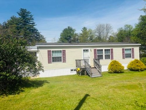 12 Mountain View Rd, Deerfield, NH, 03037-1208 | Card Image