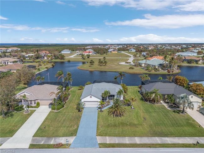 24004 Vincent Ave, House other with 3 bedrooms, 2 bathrooms and 2 parking in PUNTA GORDA FL | Image 24