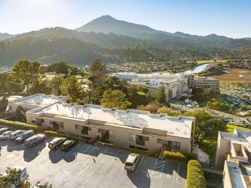 620 Via Casitas, Greenbrae, CA, 94904 | Card Image